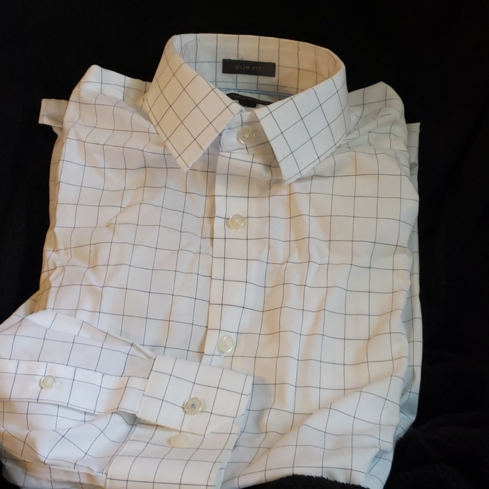 Long sleeve dress shirt